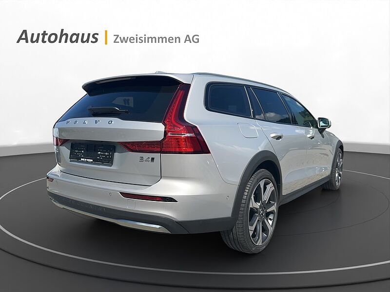 Volvo  Cross Country 2.0 B4 Ultimate AWD